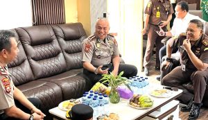 Rajut Sinergi di Hari Pertama Dinas, Kapolres dan Kajari Kaur Komit Tegakkan Hukum Berkeadilan